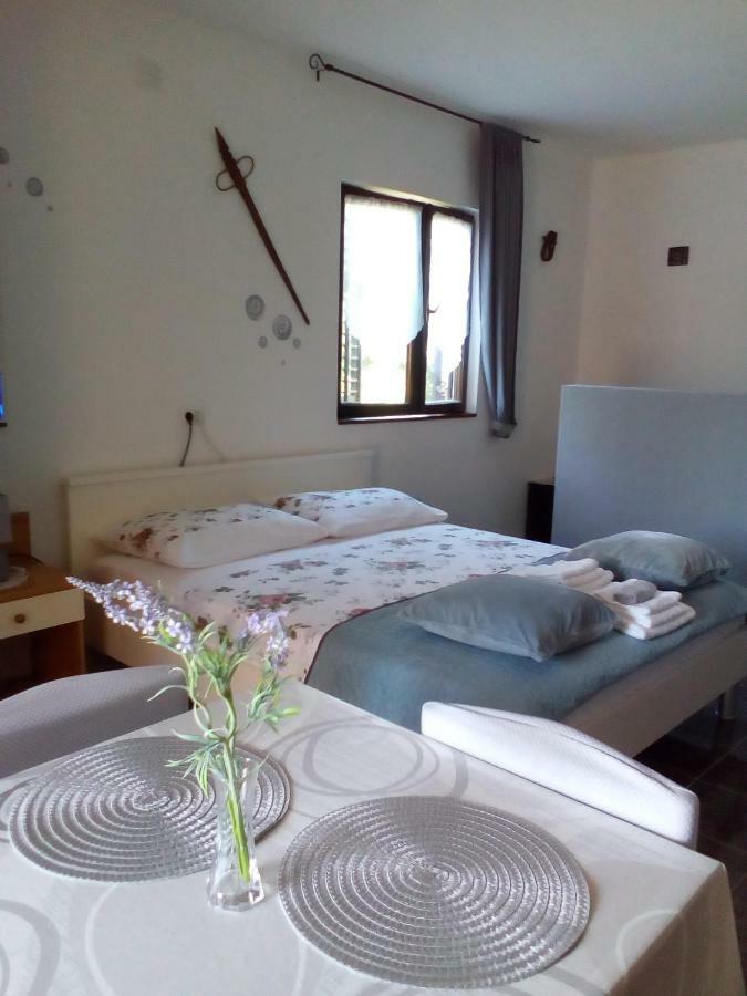 Apartmán Ella Pula Exteriér fotografie