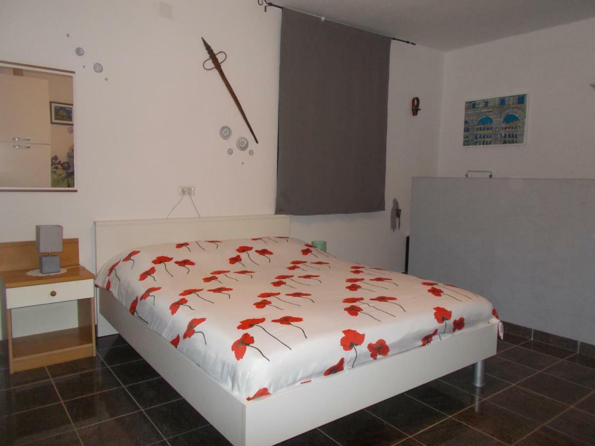 Apartmán Ella Pula Exteriér fotografie